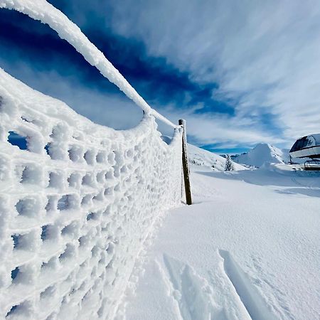 Hotel Alpina Morzine Exterior photo